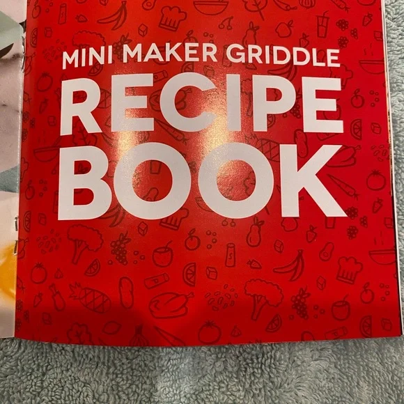 💲🔻CLEARANCE🔻    Dash Mini Maker Griddle - Picture 2 of 5